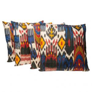 Set di 4 cuscini con "ikat" Uzbekistan - B/2005 -